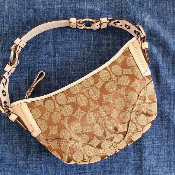 (Sold )  Mini Vintage Coach Hobo Shoulder Bag - Picture 8 of 9